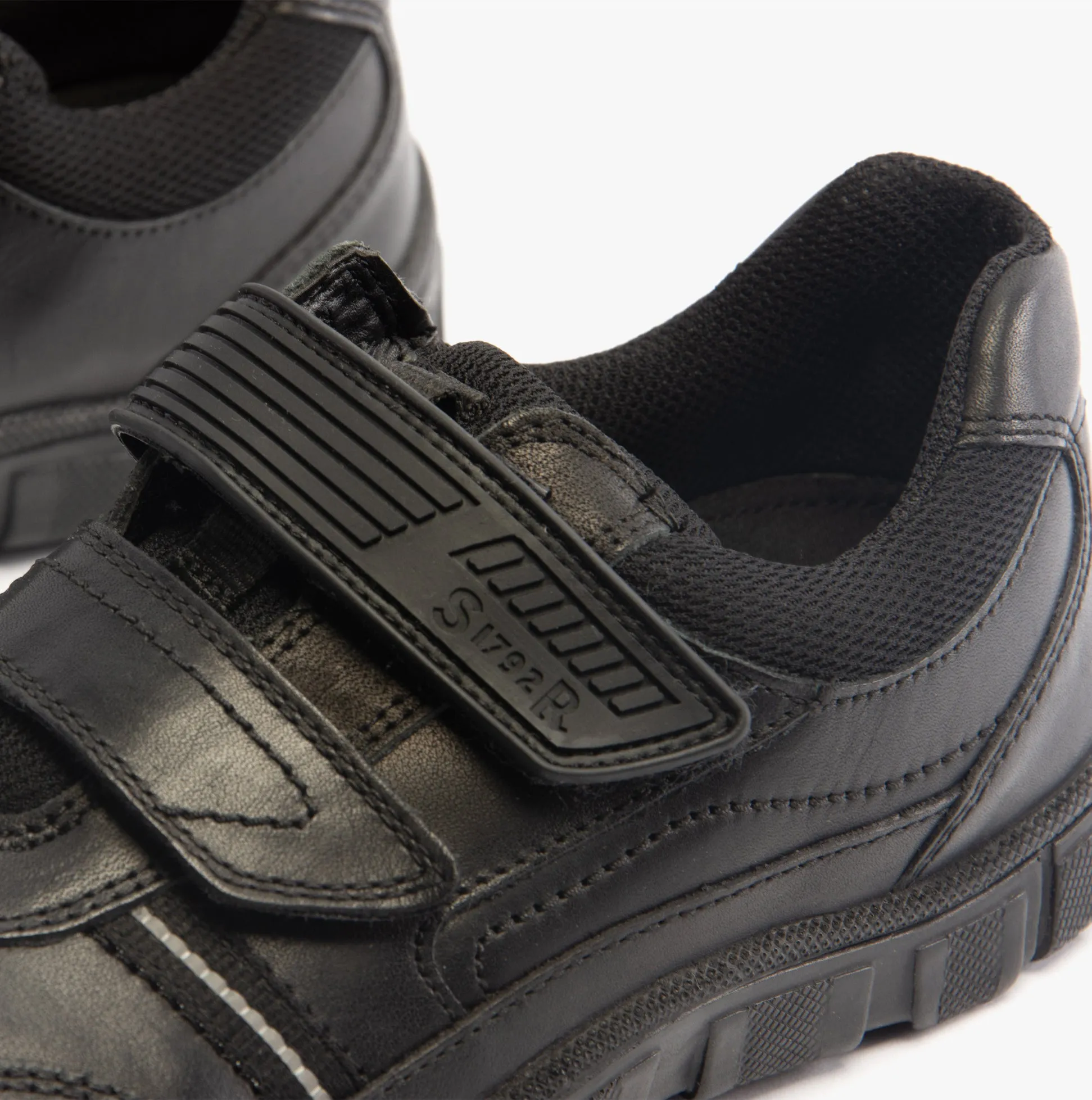 LUKE Boys Leather School Shoes Black