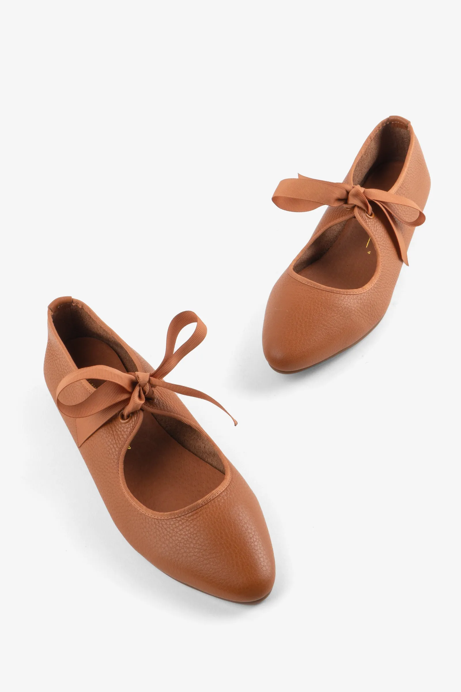 VALLEY BLACK SOLE BALLET FLAT